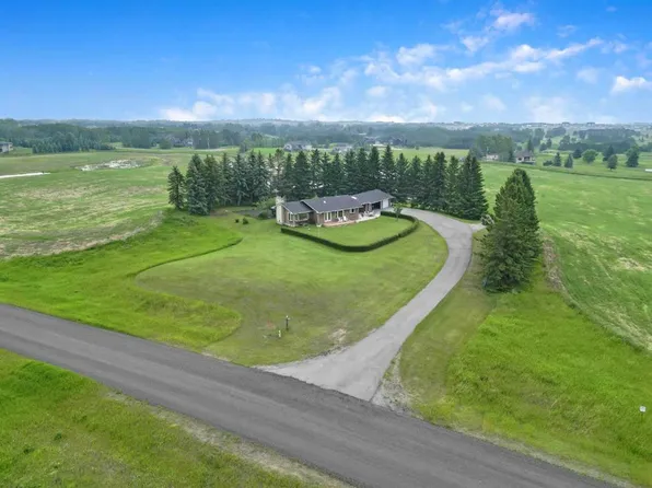 338076 S Meridian St, Foothills County, AB T1S 7B3