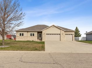 2326 Meadow Ln, Hawley, MN 56549