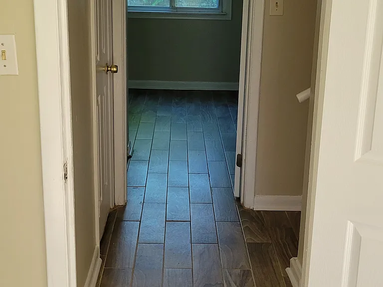 2315 Dorsey Ave — Photo 12