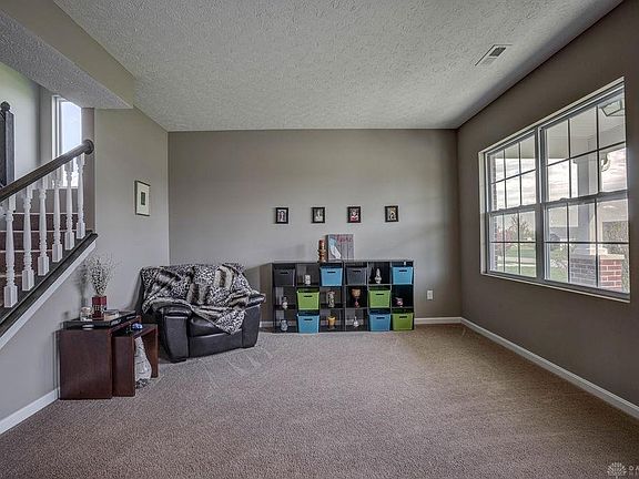 5th image of 6062 Royal Garden Ct