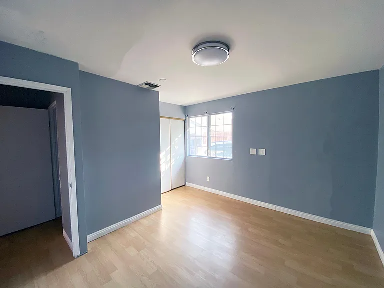 6133 Tipton Way — Photo 6