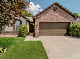9413 N Bayfield Dr, McCordsville, IN 46055