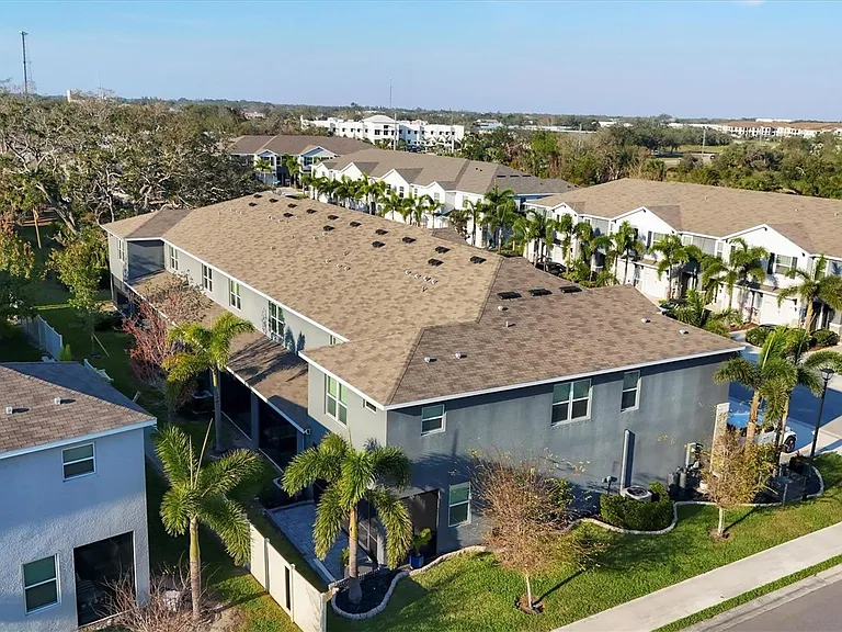 8647 Stargazer St — Photo 36