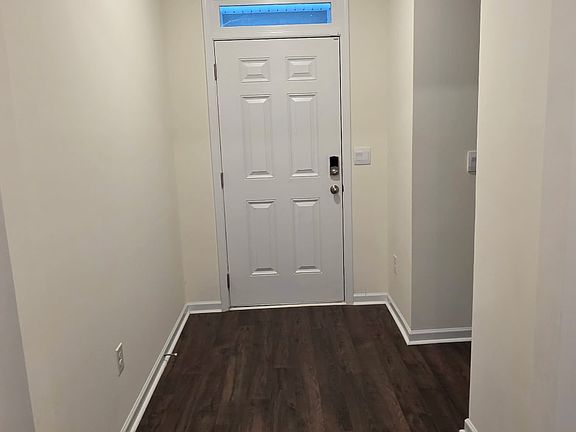 2nd image of 4113 Spencer Ln