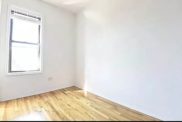 Rented by MPGL Realty Corp | media 15