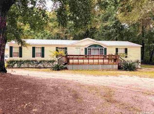 330 SW Phoenix Gln, Fort White, FL 32038