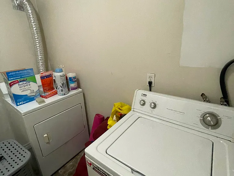 267 Mackie Pl #2 — Photo 9