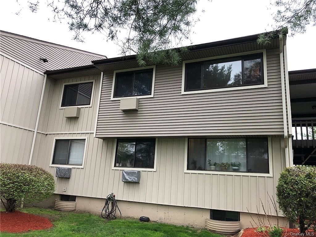 44 Patterson Village Ct, Patterson, NY 12563 Zillow