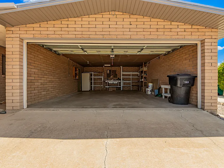 16381 S Observatory Pl — Photo 26