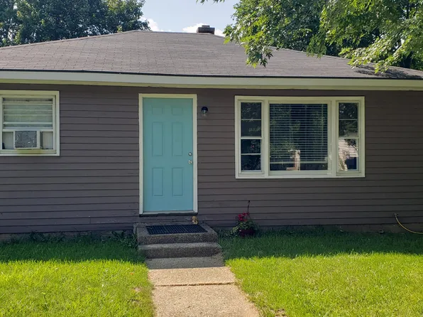 1331 Colgrove Ave, Kalamazoo, MI 49048