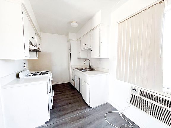5th image of 559 W Alpine St APT E