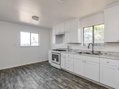 704 Lombardo Ave, Modesto, CA, 95351