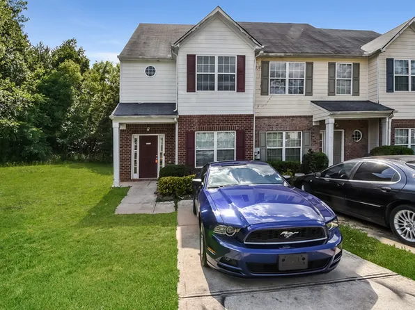 268 Brookview Dr, Riverdale, GA 30274