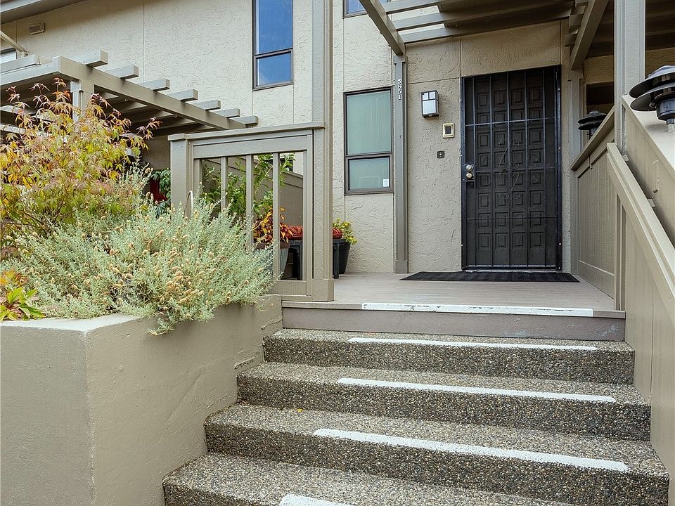 1st image of 5851 NE Park Point Drive #G303