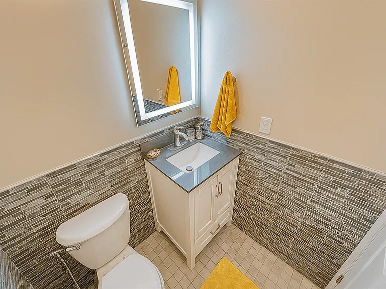 26311 Tennant St — Photo 10