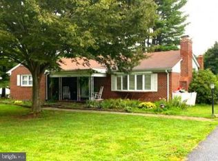 2052 Deer Park Rd, Finksburg, MD 21048