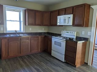 200 1/2 Maple St, Kingsford, MI 49802