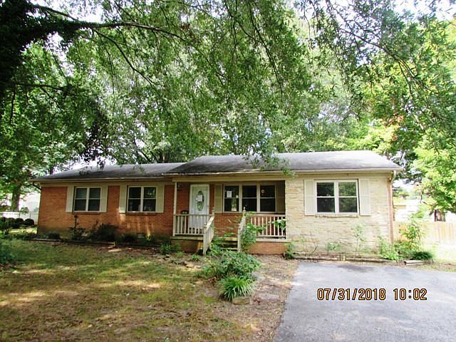 1st image of 107 Steve Dr