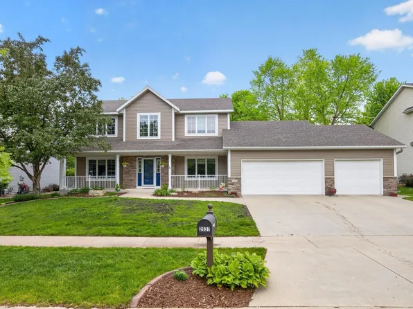 2937 Oakview Dr NE, Rochester, MN 55906