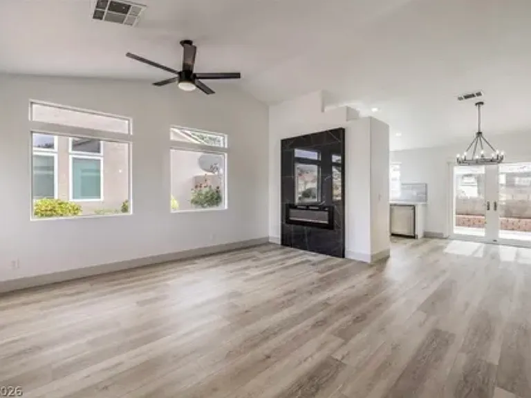 7413 Red Eagle St — Photo 6