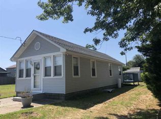 6 Schellinger Ave, Villas, NJ 08251