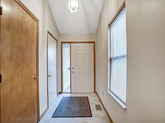 5th image of 225 Miller Dr