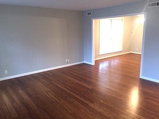 2nd image of 179 Woodmont Blvd