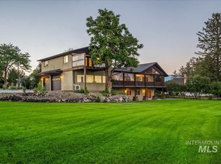 401 W 2nd Ave, Salmon, ID 83467