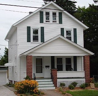 1st image of 2491 2nd St