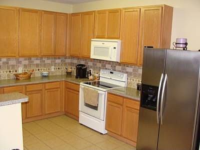 3rd image of 3625 Morris St