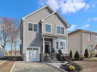 36 King St, Clark, NJ 07066