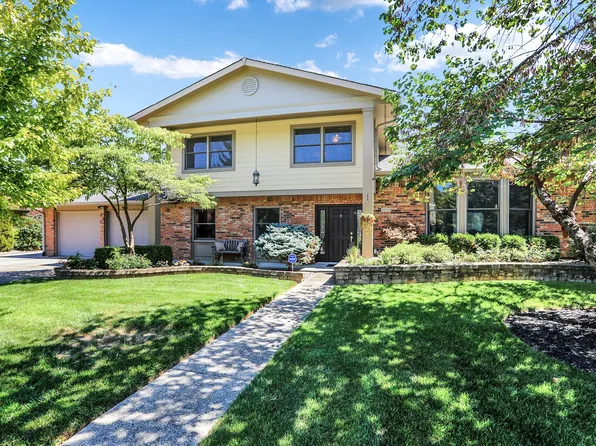8239 Burn Ct, Indianapolis, IN 46217