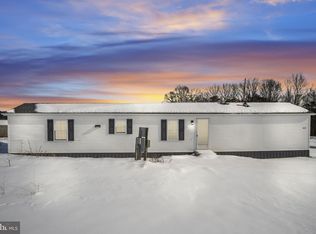 821 Windy Hill Rd, Shermans Dale, PA 17090