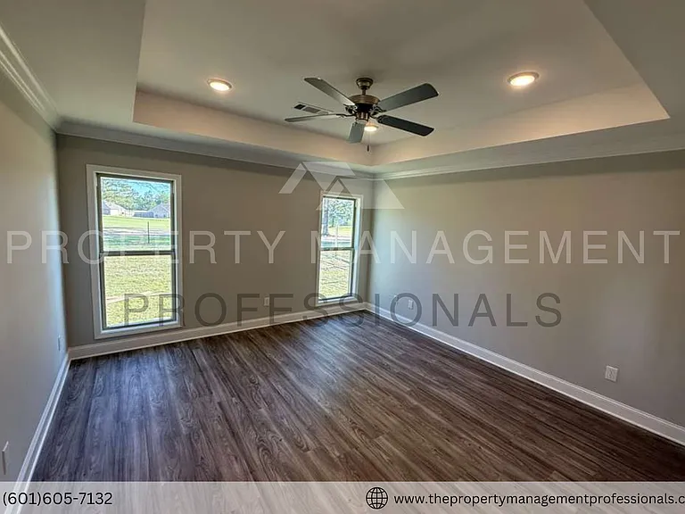 563 Patrick Farms Dr — Photo 19
