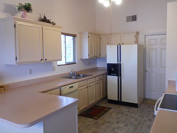 3rd image of 4891 Vista Cuesta
