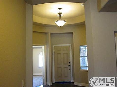 2nd image of 302 San Jacinto Dr