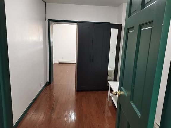 3rd image of 1149 70th St #2