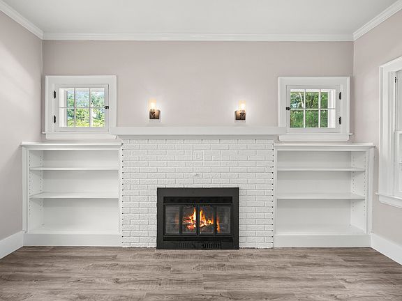 5th image of 623 Vann St