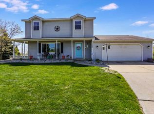 2995 Valley Ave NW, Grand Rapids, MI 49544