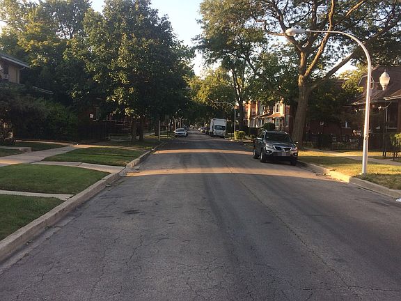 4th image of 1114 N Menard Ave