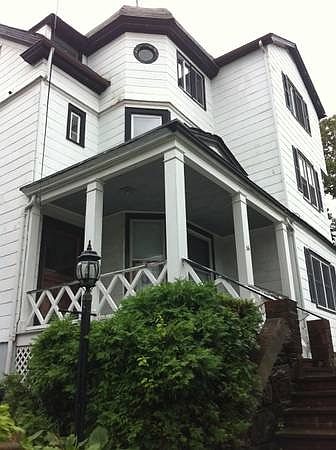 1st image of 9 Windle Park