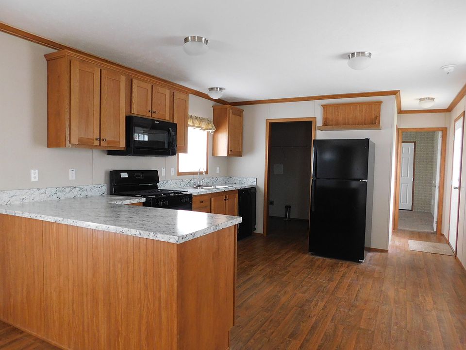 2nd image of 42 Mollie Dr #43