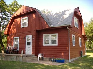 707 N Kent Rd, Hutchinson, KS 67501