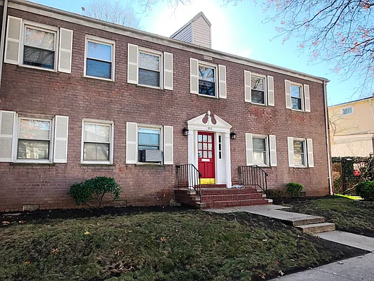 Rented by Prime Realty | media 3