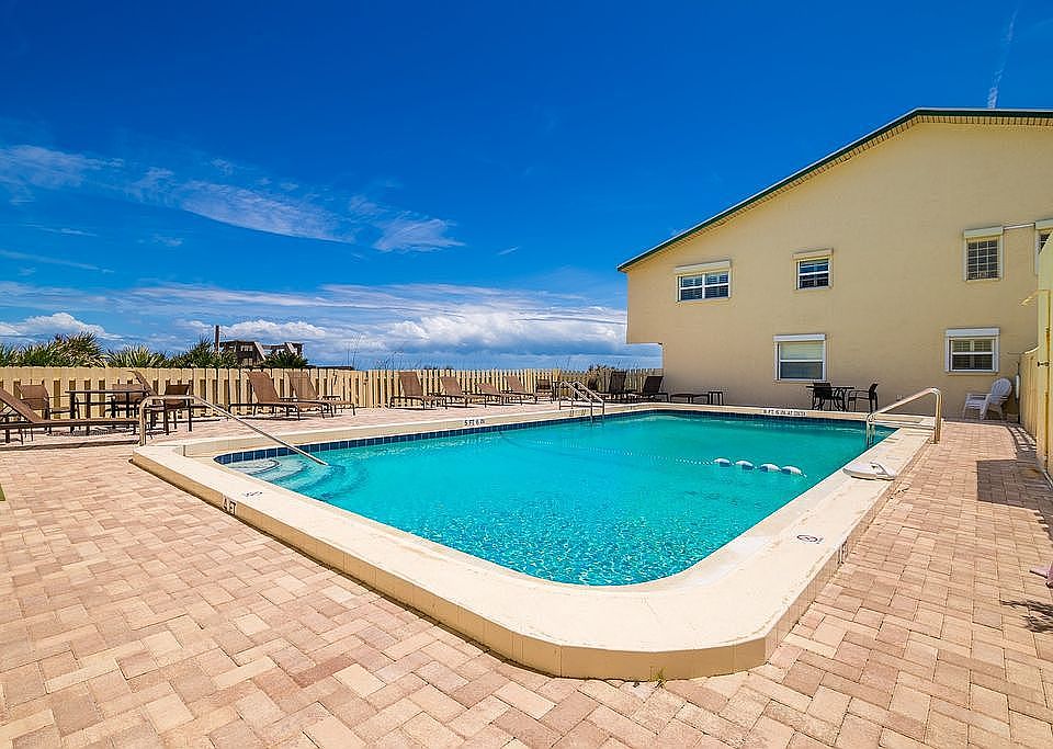 2nd image of 1923 Highway A1a APT C4