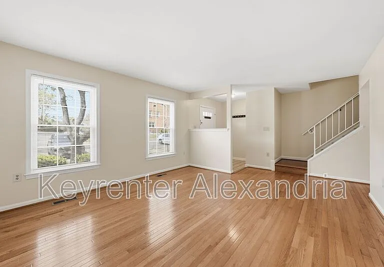 8239 Doctor Craik Ct — Photo 7