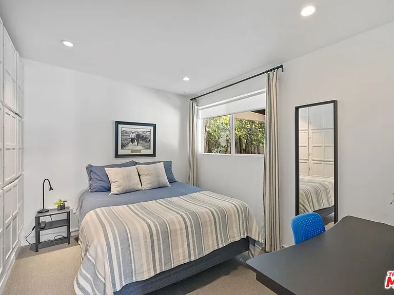 5507 Van Noord Ave — Photo 16