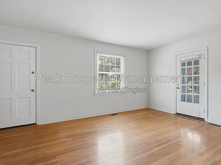 6410 Morningside Dr — Photo 6