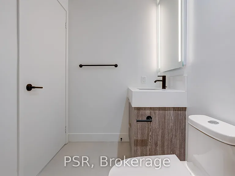 308 Jarvis St #422 — Photo 24