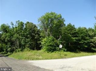 21 Willoughby Ln, Southampton, NJ 08088